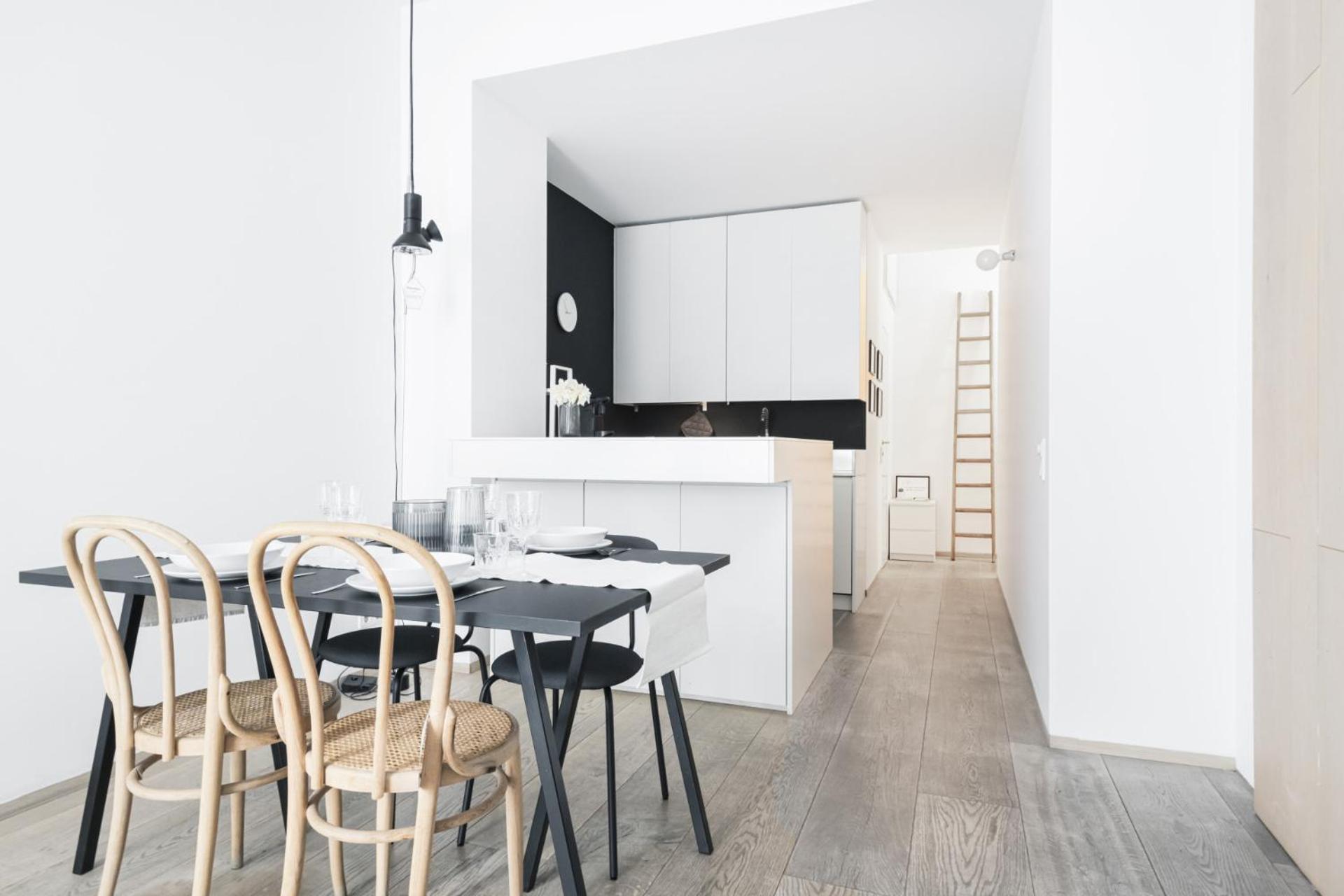 Easylife - Moderno In Moscova/brera Milano